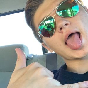 Meet your Posher, Tyler